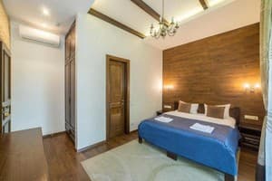 Petrani Central 22